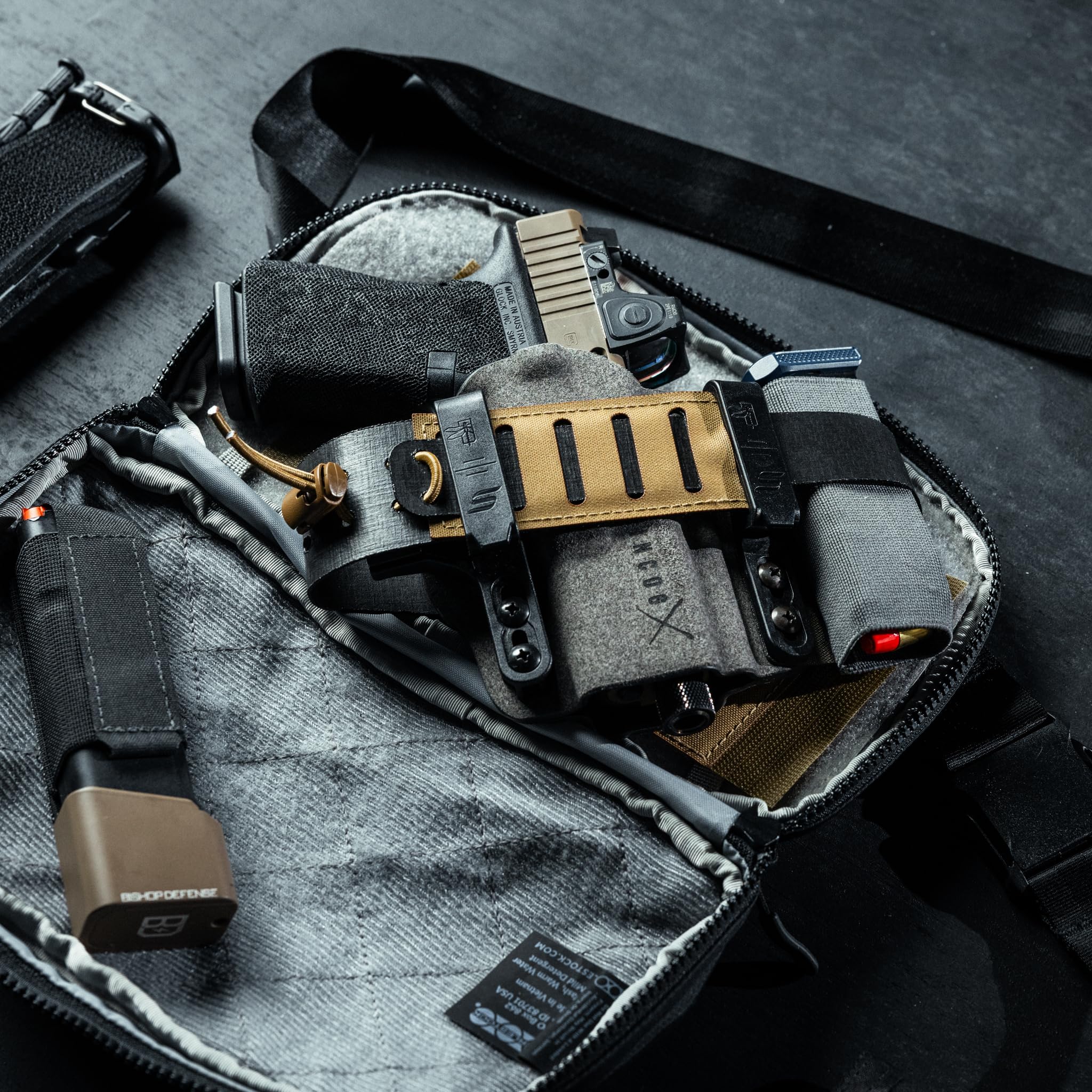 Eberlestock Fade Flex - Concealed Carry Waist Bag - Tactical Men's Fanny Pack with Adjustable Waist Belt - 10” W x 6”H x 3” D - Black - Image 7