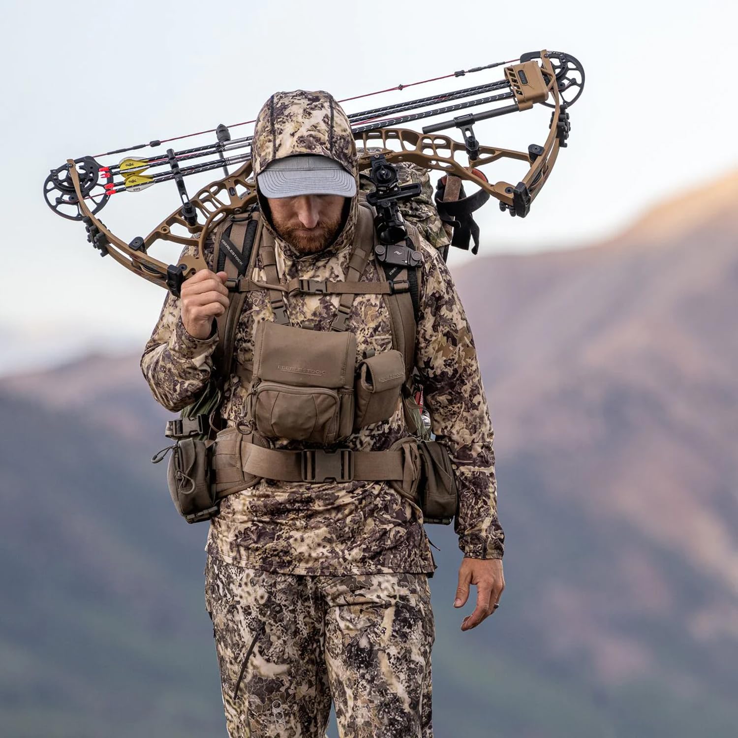 Eberlestock Recon Modular Bino Pack - Advanced Binocular Harness System with Customizable Attachments - Image 7